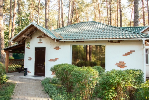 Отдельностоящий коттедж 7 на 4-х с террасой